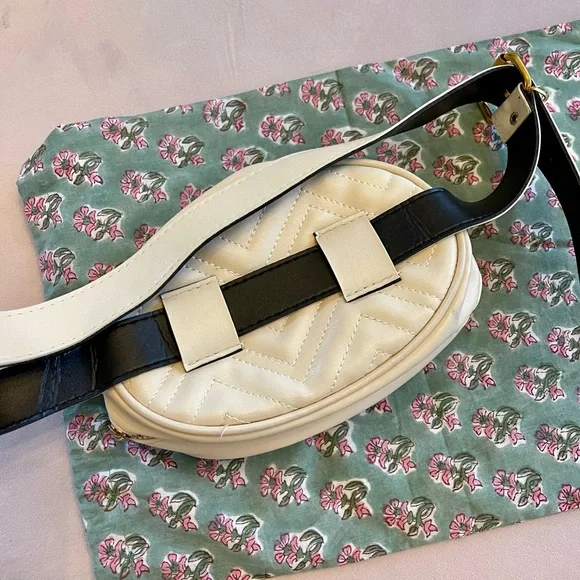WANT Got the Love Cream Faux Leather Belt Bag - Picture 3 of 5